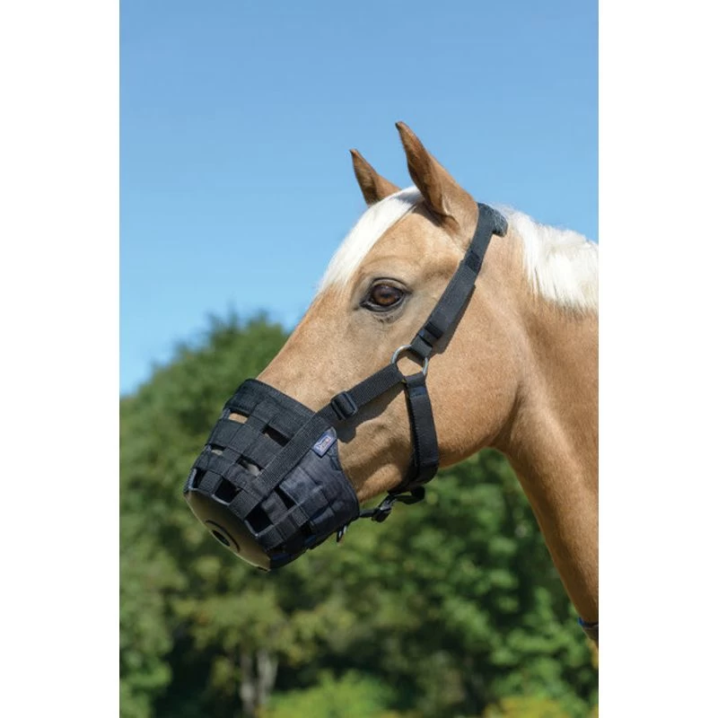 Shires Comfort Grazing Muzzle - Black 3 Shires Comfort Grazing Muzzle - Black