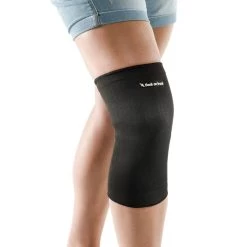 Back On Track Classic Line Therapueutic 2 Way Stretch Knee Brace - Black -Horse Supplies Store 539805 800 800